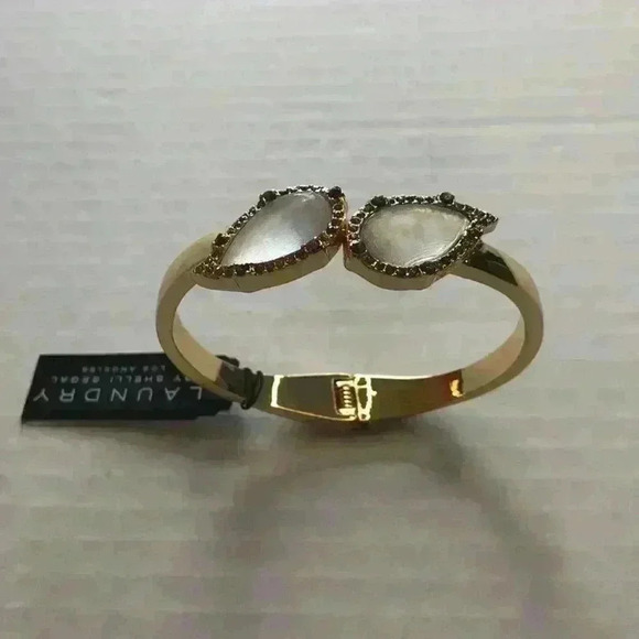 Laundry new Gold Tone Gray Pave Stone Bracelet - Picture 7 of 8